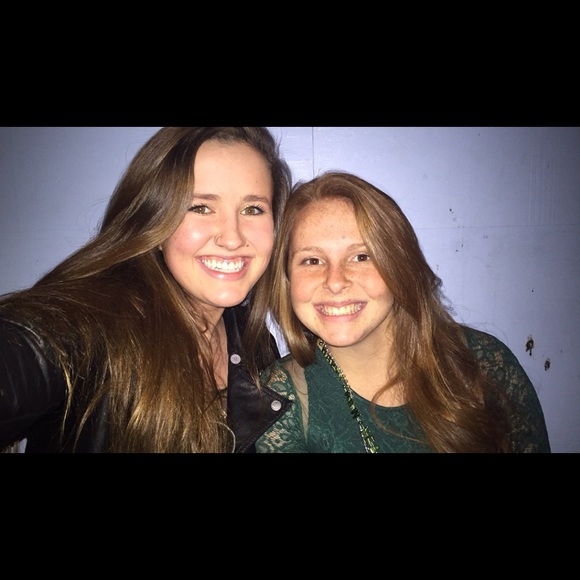 Profile Picture of Layne Hartnell (@laynehartnell) on Poshmark