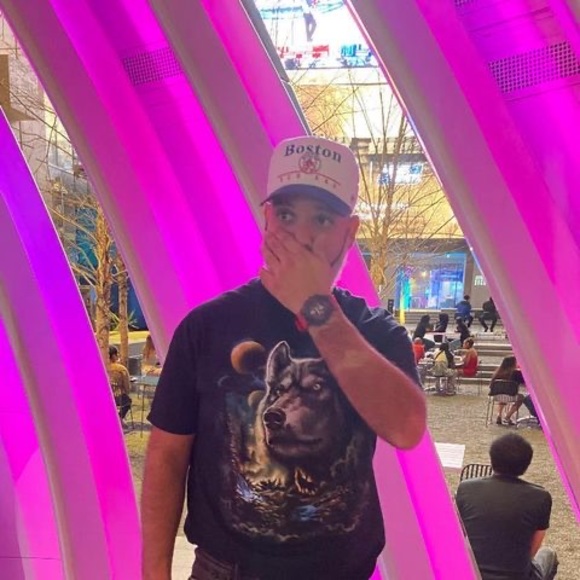 Profile Picture of Baudilio Avila (@baudilioavila) on Poshmark