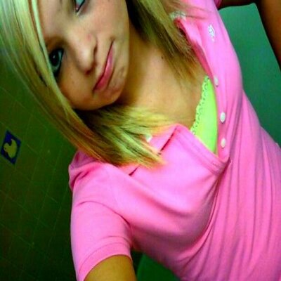 Profile Picture of Larissa Wallace (@larissabrianne) on Twitter