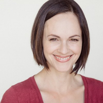 Profile Picture of Susan May Pratt (@MsSusanMayPratt) on Twitter