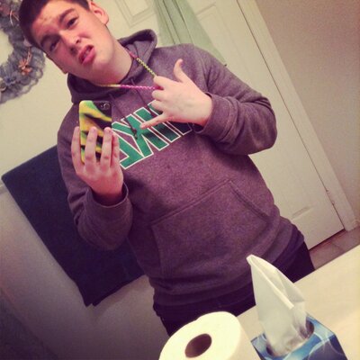 Profile Picture of Matthew Duffield (@muggzyy) on Twitter