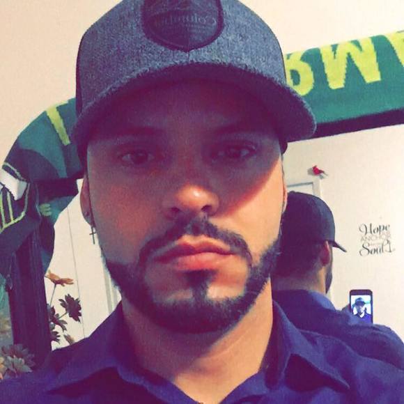 Profile Picture of Erick Collado (@erick86) on Poshmark