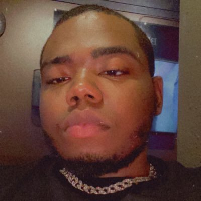 Profile Picture of 𝐷𝑎𝐶𝑜𝑠𝑡𝑎́ 𝑀𝑎𝑟𝑡𝑖𝑛 (@RobertDMartin8) on Twitter