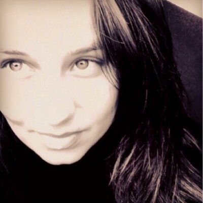 Profile Picture of Sari Lec (@Sarilec) on Twitter