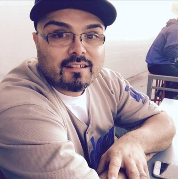 Profile Picture of Steven Hernandez (@steven1626) on Poshmark