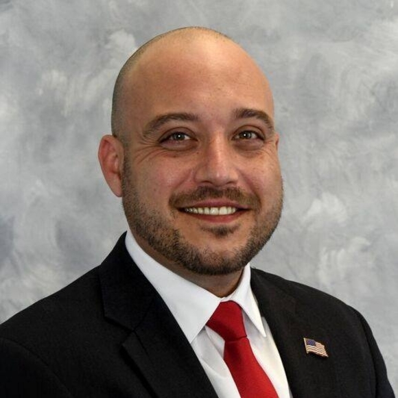 Profile Picture of Ivan Ghorbanzadeh (@ighorbanzadeh) on Poshmark