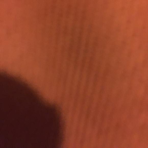 Profile Picture of Cucjjvivih Cucufuviv (@hggvucuc) on Poshmark