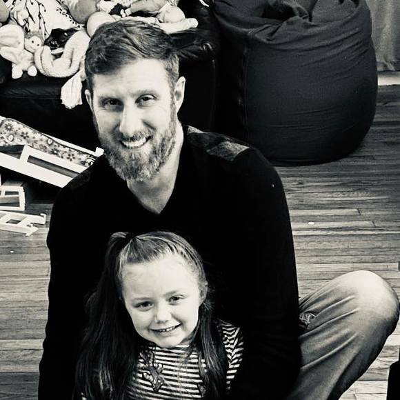 Profile Picture of Jon Mercer (@jonmercer) on Poshmark