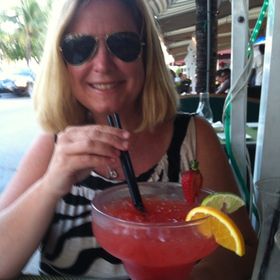 Profile Picture of Kelli Hull (@kellihull) on Pinterest