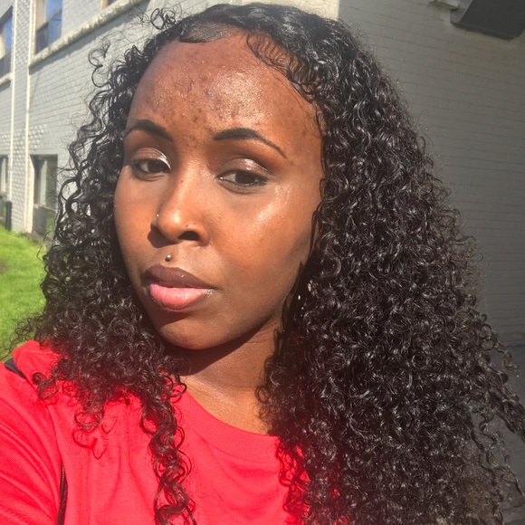 Profile Picture of Hamdi Ali (@hamdi_a) on Poshmark