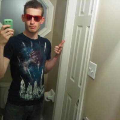 Profile Picture of Robbie Nolan (@djsnackpack) on Twitter