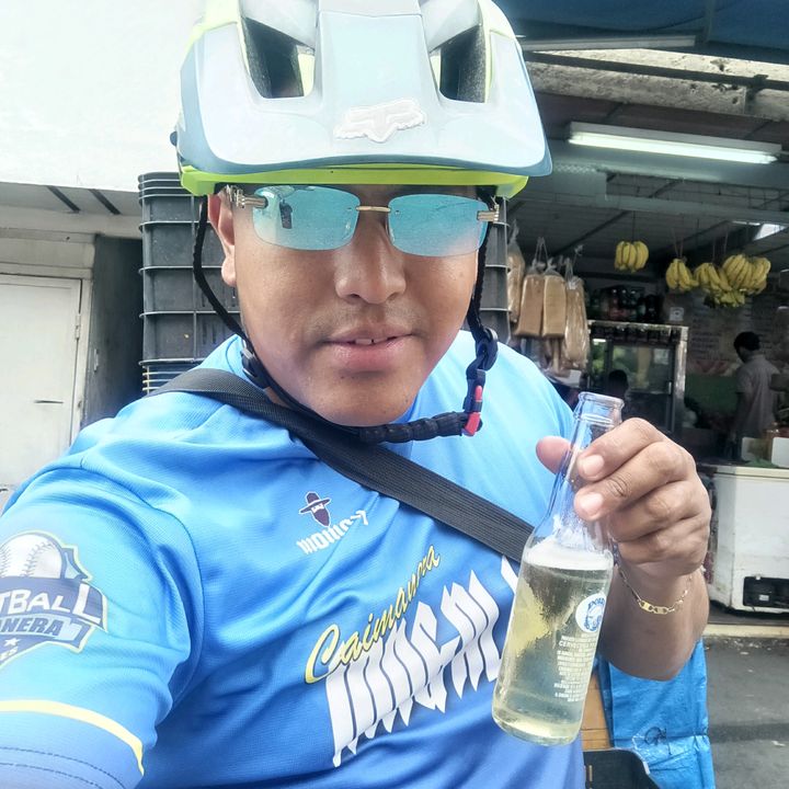 Profile Picture of Michael Chirino (@michaelchirino) on Tiktok