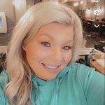Profile Picture of Danielle St Laurent (@danielle.stlaurent) on Instagram