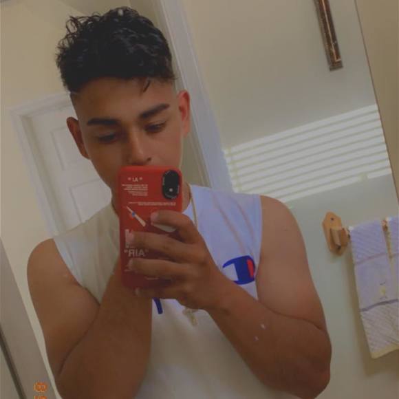 Profile Picture of Bryan Ruano (@bryan_ruano) on Poshmark