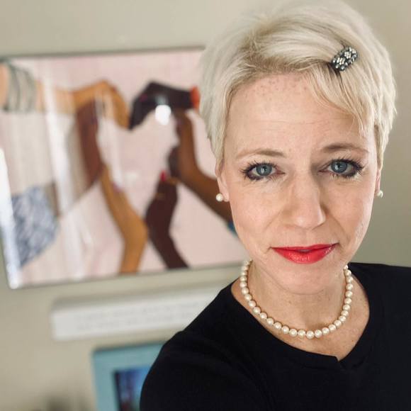 Profile Picture of Jennifer Nestell-medgyesi (@drjennmed) on Poshmark
