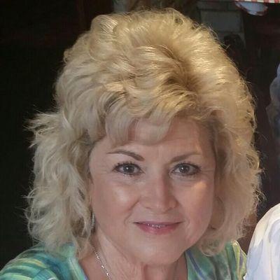 Profile Picture of Dianne Nobles (@d293d9440f04421) on Twitter