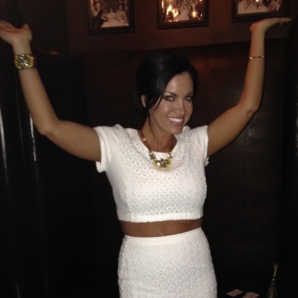 Profile Picture of Jennifer Braithwaite (@jenbraithw) on Poshmark