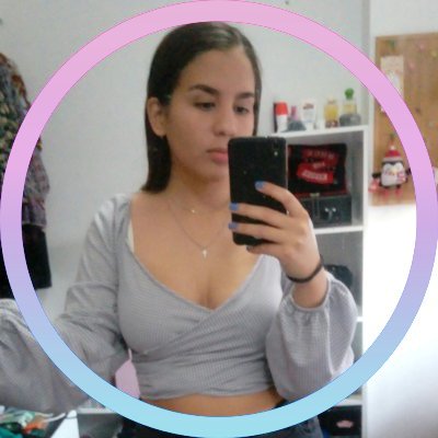 Profile Picture of Paulalaon Twitter