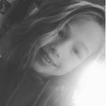 Profile Picture of Follow Your Dreams (@juliawerle01) on Instagram