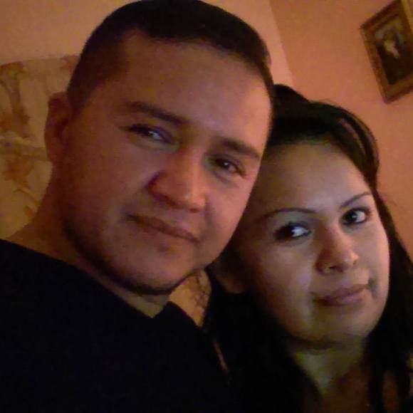 Profile Picture of Yolanda Cordova (@yolaezquina) on Poshmark