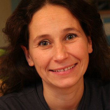 Profile Picture of Els Van Olphen (@Elsvolphen) on Twitter