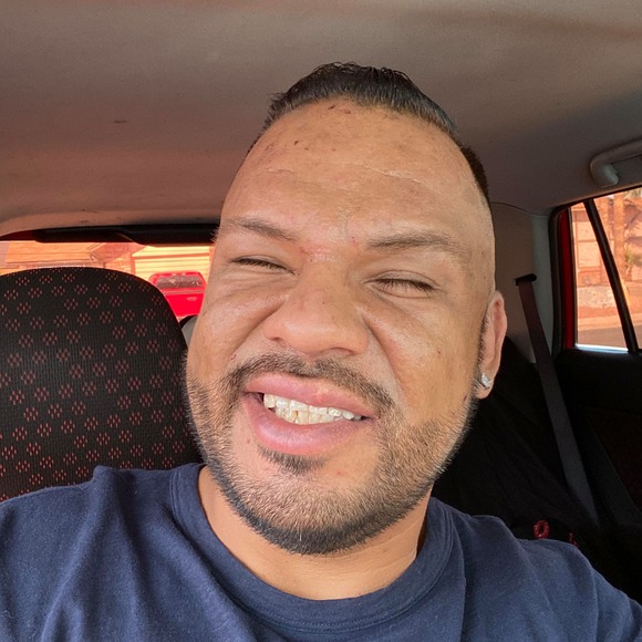 Profile Picture of Steven Silvas (@stevensilvas) on Poshmark