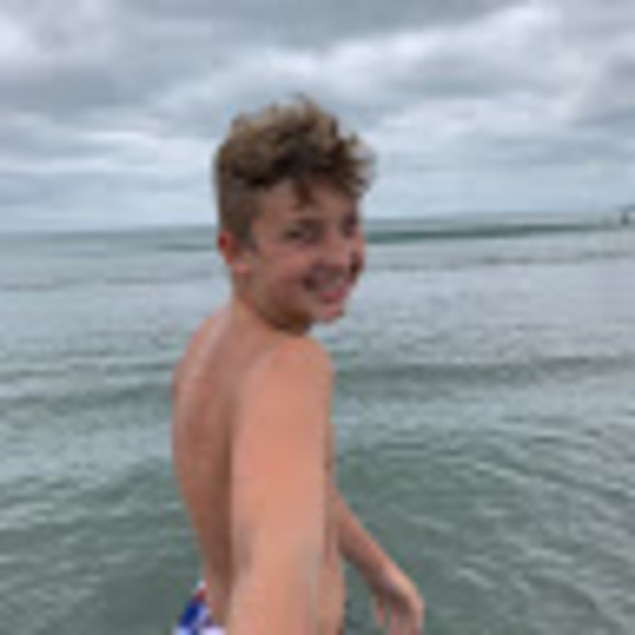 Profile Picture of Jacob Gendron (@jacgendron24) on Poshmark