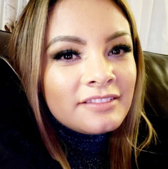 Profile Picture of Cryssel Angulo (@kichulis0928) on Poshmark