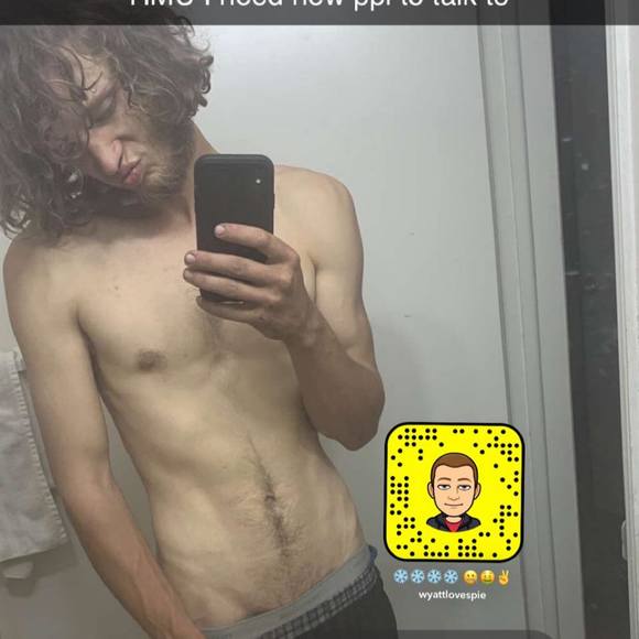 Profile Picture of Wyatt Arnold (@wyattarnold) on Poshmark