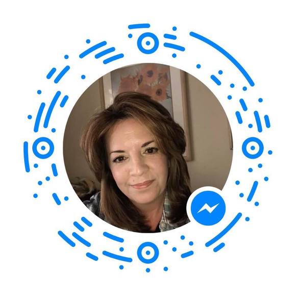 Profile Picture of Kate Everett (@ktmaybabe) on Poshmark