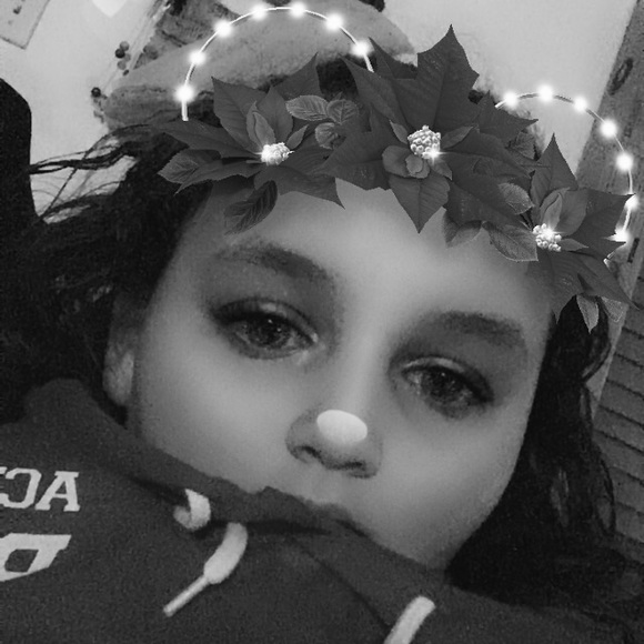 Profile Picture of Raegan Slevats (@gc_214822) on Poshmark