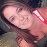 Profile Picture of Hollie Crenshaw (@hopedealer79) on Instagram