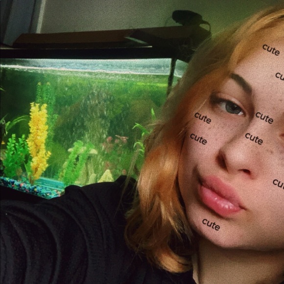 Jenna Jerome - Poshmark Profile Picture of Jenna Jerome (@jennajerome462) on Poshmark