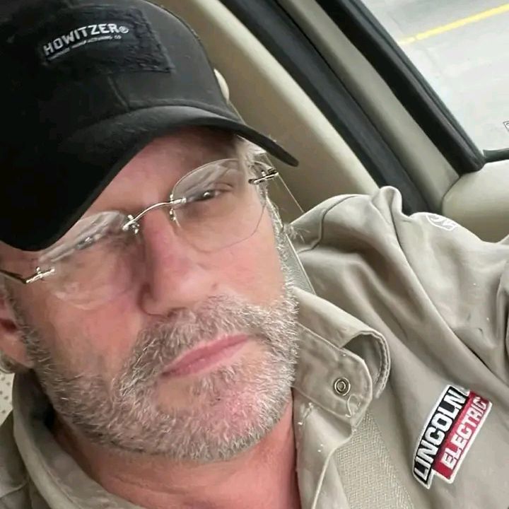 Profile Picture of Delbert tucker (@delbert.tucker8) on Tiktok