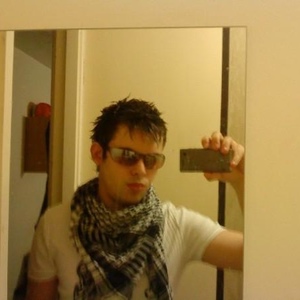 Profile Picture of John Bell (@johnbell888) on Myspace