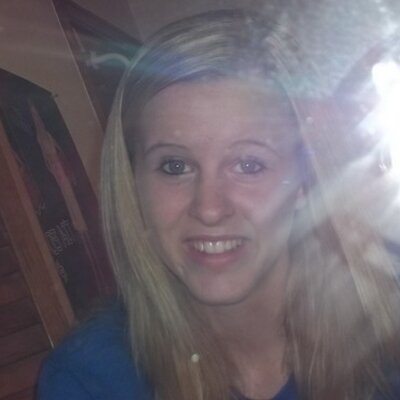 Profile Picture of Tia Edwards (@TiaEdwards03) on Twitter