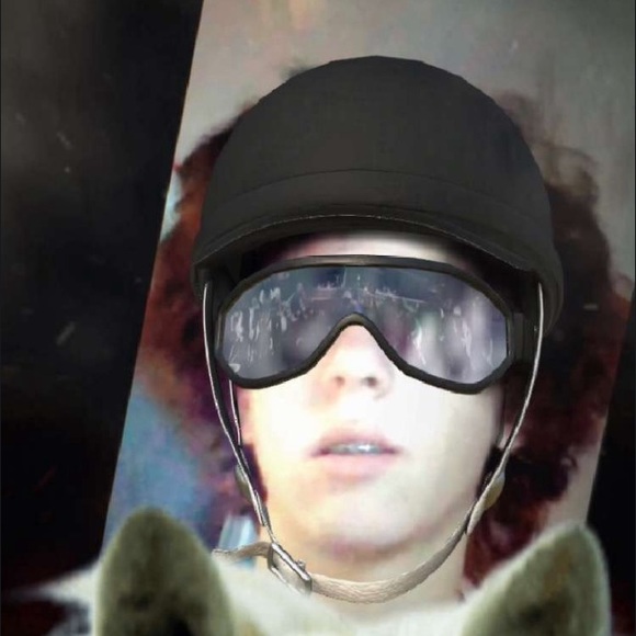 Profile Picture of Cameron Ciolfi (@cameronciolfi) on Poshmark