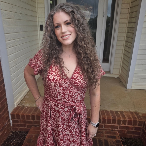 Profile Picture of Jaime Kirby (@jaimjaim84) on Poshmark