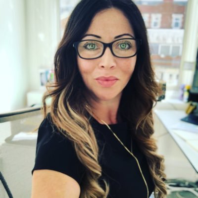 Profile Picture of Louise Farley (@LouiseFarley) on Twitter