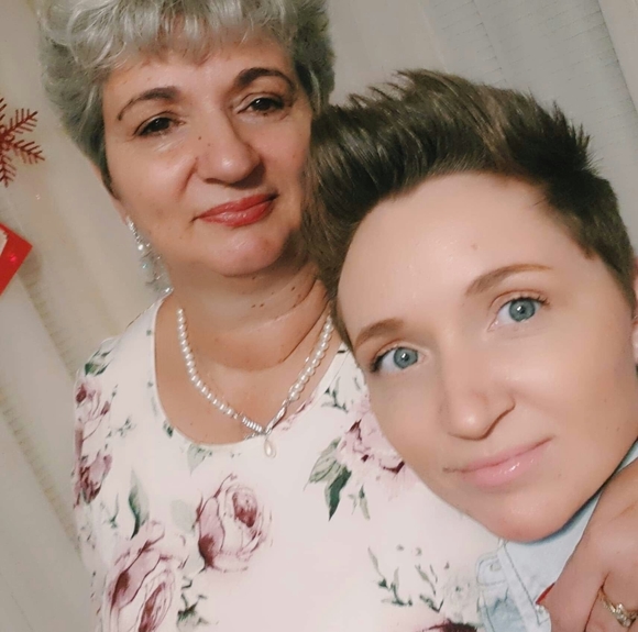 Profile Picture of Alina Stefanescu (@bennymaya) on Poshmark