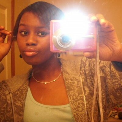 Profile Picture of Amber Ashworth (@Lorrain95) on Twitter