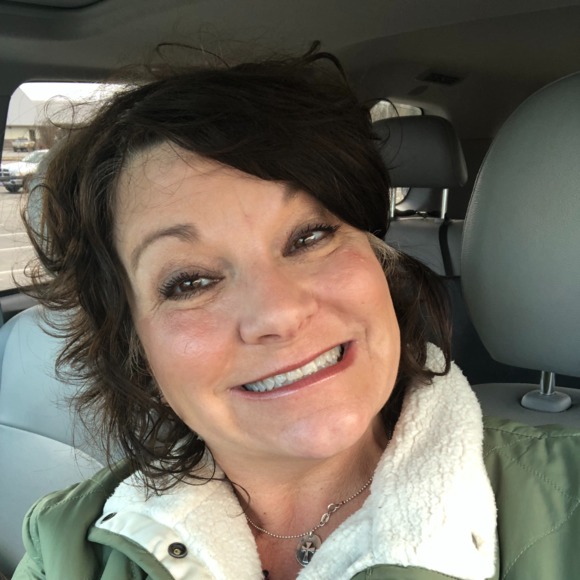 Profile Picture of Joddi Thomley (@jthomleycrz51) on Poshmark