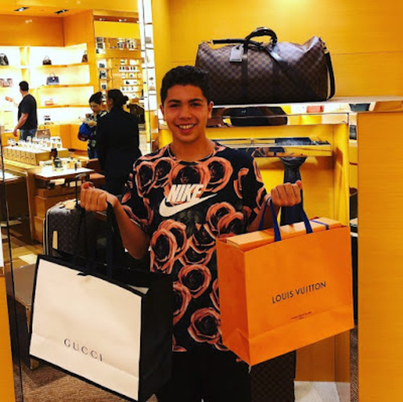 Profile Picture of Michael Andersen (@mdasports1) on Poshmark