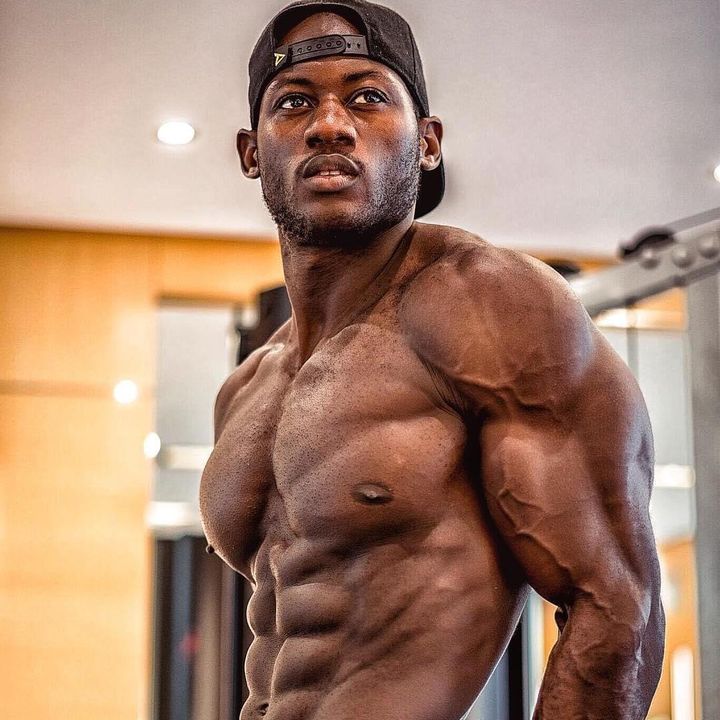 Profile Picture of   Weighted dips 💪🏾.... (@bertrandmbi) on Tiktok