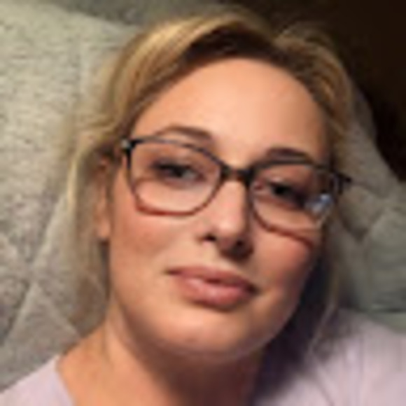 Profile Picture of Tara Chambless (@tlchambless74) on Poshmark