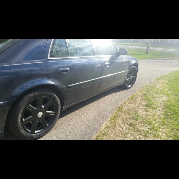 Profile Picture of Rudy Lewis (@rudyl) on Poshmark