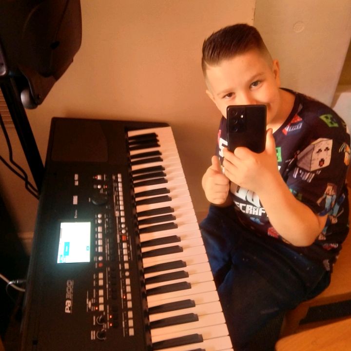 Profile Picture of reinhold (@mifgffhaicojocaru) on Tiktok