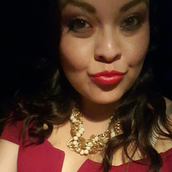 Profile Picture of Janeth Jimenez (@janeth10) on Poshmark