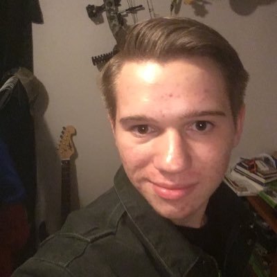 Profile Picture of Thomas Crozier (@TheTrain225) on Twitter