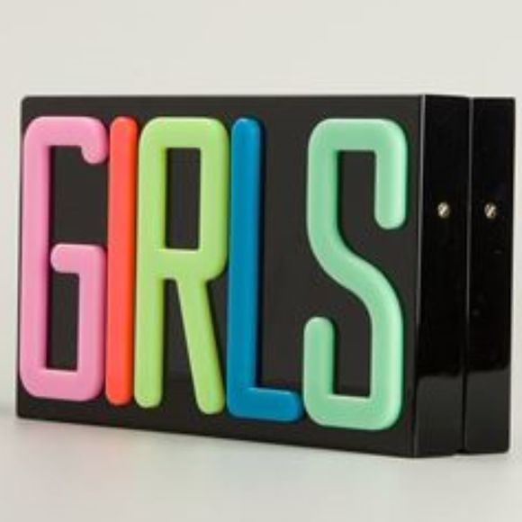 Profile Picture of Alicia Strange (@lee_styles) on Poshmark